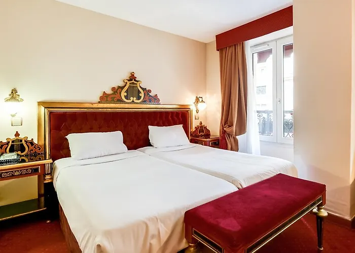 Отель Opera Drouot Париж