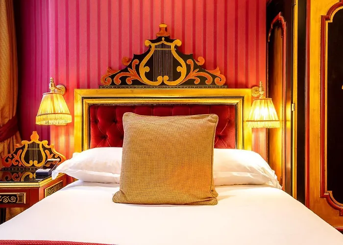 Opera Drouot Париж